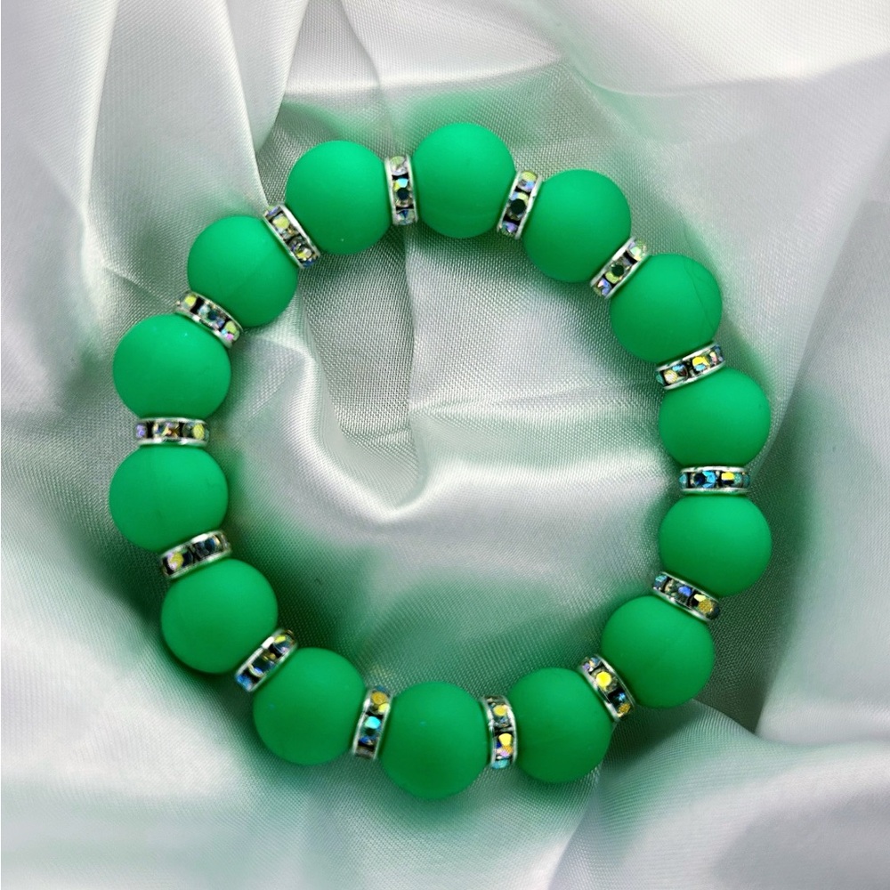 Green Gemstone Bracelet with Intricate Design